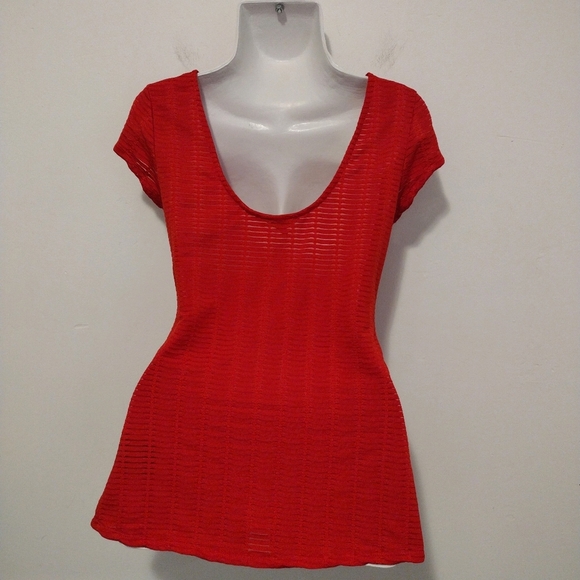 Guess - Red Lover Quarrels Stitch Short Sleeve Top - Picture 9 of 14
